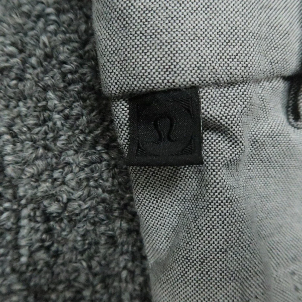 Lululemon Shorts Mens 36 Gray Commission Qwick Oxford Chino‎ Zip Pocket Golf